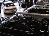 За январь-февраль продажи машин в России рухнули более чем на треть
За январь-февраль продажи машин в России рухнули более чем на треть