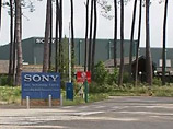 Глава Sony France провел всю ночь в заложниках у рабочих собственного завода