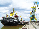 Дунайское пароходство сравнили с "Титаником". Оставшиеся без зарплаты моряки грозят перекрыть "транспортную артерию Европы" Дунайское пароходство сравнили с "Титаником". Оставшиеся без зарплаты моряки грозят перекрыть "транспортную артерию Европы"