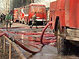 В Москве на территории завода "Красный пролетарий" загорелся склад 