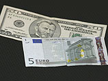 Доллар подрос к рублю на неполную копейку, евро поднялся на 15