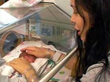 Двух из восьми близнецов, родившихся в США в январе, отпустили из больницы в их новый дом