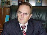Находящийся в федеральном розыске мэр Орла Александр Касьянов сам явился в Новочебоксарский городской суд, где был задержан Находящийся в федеральном розыске мэр Орла Александр Касьянов сам явился в Новочебоксарский городской суд, где был задержан
