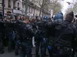 В Париже митинг студентов против вузовских реформ вылился в открытые столкновения с полицией