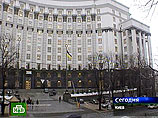 Правительство Украины решилось до 2010 года "уполовинить" себе зарплаты Правительство Украины решилось до 2010 года "уполовинить" себе зарплаты