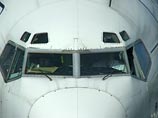 Boeing-737 совершил успешную экстренную посадку во "Внуково"
