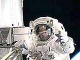 Астронавт Ричард Арнольд участвовал в монтаже новых солнечных элементов Астронавт Ричард Арнольд участвовал в монтаже новых солнечных элементов