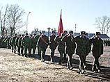 Он сообщил, что на днях бригада попрощалась с боевым знаменем и, скорее всего, уже в ближайшие дни перестанет существовать Он сообщил, что на днях бригада попрощалась с боевым знаменем и, скорее всего, уже в ближайшие дни перестанет существовать