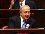 Формирующий новое израильское правительство лидер партии "Ликуд" Биньямин Нетаньяху подписал в понедельник коалиционное соглашение с ультраортодоксальной партией ШАС
