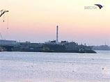 Любопытный матрос АПЛ "Нерпа", обвиняемый в убийстве по неосторожности, отказывается от показаний
Любопытный матрос АПЛ "Нерпа", обвиняемый в убийстве по неосторожности, отказывается от показаний