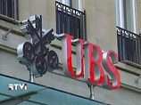 UBS был вынужден предоставить правоохранительным органам США информацию о 250 клиентах-американцах, нарушив швейцарский закон о банковской тайне. Кроме того, банк согласился выплатить штраф в размере 780 миллионов долларов