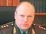 Самолет с командованием Дальневосточного военного округа на борту сломал шасси при посадке Самолет с командованием Дальневосточного военного округа на борту сломал шасси при посадке