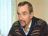 В Москве избит правозащитник Лев Пономарев, лидер движения "За права человека". Об этом сообщает "Эхо Москвы" В Москве избит правозащитник Лев Пономарев, лидер движения "За права человека". Об этом сообщает "Эхо Москвы"