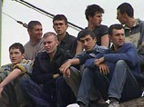 Совет Федерации РФ в среду принял решение выступить инициатором законопроекта, предусматривающего внесение поправок в закон о правовом положении мигрантов