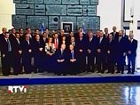 Принимая накануне руководство министерством у Ципи Ливни, лидер партии "Наш дом Израиль" заявил, что единственным документом, обязательным для израильского правительства, считается "Дорожная карта"