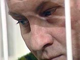 Бывший полковник Юрий Буданов, осужденный на 10 лет строгого режима за убийство чеченки Эльзы Кунгаевой и вышедший из тюрьмы досрочно, не может объяснить, зачем похитил и задушил свою жертву Бывший полковник Юрий Буданов, осужденный на 10 лет строгого режима за убийство чеченки Эльзы Кунгаевой и вышедший из тюрьмы досрочно, не может объяснить, зачем похитил и задушил свою жертву