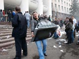 В Кишиневе начинается новая акция протеста. Молдавия вводит визовый режим с Румынией