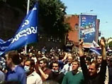 Организаторы акции ожидают, что в сегодняшнем митинге примут участие 150 тысяч человек - жителей Тбилиси и других городов страны. Лидеры оппозиции отмечают, что митинги будут носить исключительно мирный характер Организаторы акции ожидают, что в сегодняшнем митинге примут участие 150 тысяч человек - жителей Тбилиси и других городов страны. Лидеры оппозиции отмечают, что митинги будут носить исключительно мирный характер