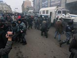 Слепого студента, шедшего в театр, забрали в милицию и осудили как участника "Марша несогласных" Слепого студента, шедшего в театр, забрали в милицию и осудили как участника "Марша несогласных"