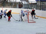 Наставник юных хоккеистов устроил для них пьянку в сауне по случаю победы Наставник юных хоккеистов устроил для них пьянку в сауне по случаю победы