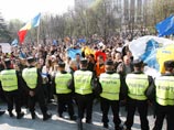 В деле о массовых беспорядках в Кишиневе четко "просматривается румынский след", заявил генеральный прокурор Молдавии Валерий Гурбуля