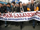 Митингующие в Тбилиси дали президенту Грузии Саакашвили 24 часа на решение об отставке