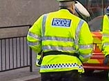 Британский полицейский, толкнувший погибшего жителя Лондона, отстранен от должности  