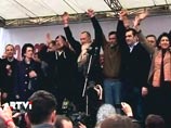 Не дождавшись добровольной отставки Саакашвили, грузинская оппозиция призвала народ к гражданскому неповиновению Не дождавшись добровольной отставки Саакашвили, грузинская оппозиция призвала народ к гражданскому неповиновению