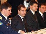 Глава Роскосмоса попросил экипаж МКС подготовиться к визиту Медведева на Байконур Глава Роскосмоса попросил экипаж МКС подготовиться к визиту Медведева на Байконур