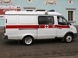 "Видимо, он не совсем бдительно себя повел, поскольку, оказавшись в стороне от окружающих, его сразу стали избивать, выбив несколько зубов, сломав нос, нанеся другие повреждения" "Видимо, он не совсем бдительно себя повел, поскольку, оказавшись в стороне от окружающих, его сразу стали избивать, выбив несколько зубов, сломав нос, нанеся другие повреждения"