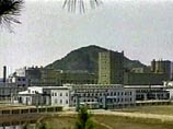 Таким образом, теперь Пхеньян лишает международных инспекторов возможности контролировать ситуацию на своем исследовательском реакторе в Йонбене Таким образом, теперь Пхеньян лишает международных инспекторов возможности контролировать ситуацию на своем исследовательском реакторе в Йонбене