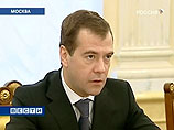 Президент Медведев согласился остановить "перепроизводство" юристов