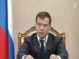 Президент Дмитрий Медведев пошел на встречу оппозиции. Глава государства уверен, что граждане должны через суд добиваться права на проведение шествий и собраний и предложил создать в Москве аналог лондонского "Гайд-парка"