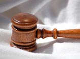 Сначала журналистке предъявлялись менее серьезные обвинения, такие как работа без соответствующей лицензии и покупка алкоголя. Однако затем зазвучали обвинения в шпионаже Сначала журналистке предъявлялись менее серьезные обвинения, такие как работа без соответствующей лицензии и покупка алкоголя. Однако затем зазвучали обвинения в шпионаже