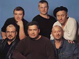 Анатолий Кулешов много лет являлся бэк-вокалистом и хормейстером группы "Любэ". В 2004 году ему вместе с другими участниками группы было присвоено звание заслуженного артиста страны