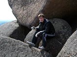 Спасатели извлекли из ущелья тело погибшего в Египте россиянина Спасатели извлекли из ущелья тело погибшего в Египте россиянина