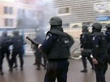 Полиция Миссии ЕС в Косово разогнала сербов слезоточивым газом