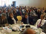Вручение Кудрину повестки в суд по делу ЮКОСа снял оператор RTVi Вручение Кудрину повестки в суд по делу ЮКОСа снял оператор RTVi