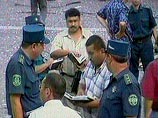 В киргизском селе продолжаются волнения на национальной почве: жители требуют выселить курдов В киргизском селе продолжаются волнения на национальной почве: жители требуют выселить курдов