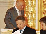 СМИ: Борис Громов и Юрий Лужков падают в долговую яму СМИ: Борис Громов и Юрий Лужков падают в долговую яму