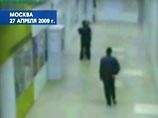 Майор Евсюков - выходец из милицейской семьи и выдвиженец теперь уже экс-главы ГУВД Москвы Владимира Пронина - входил в так называемый "курский клан" Майор Евсюков - выходец из милицейской семьи и выдвиженец теперь уже экс-главы ГУВД Москвы Владимира Пронина - входил в так называемый "курский клан"
