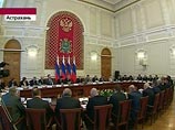Путину в Астрахани показали, как решают проблему ветхого жилья, которую он сам назвал "сложнейшей" Путину в Астрахани показали, как решают проблему ветхого жилья, которую он сам назвал "сложнейшей"