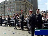 В Петербурге 1 мая задержали 120 вооруженных националистов, в Москве - 8 антифашистов с ножами и пистолетами В Петербурге 1 мая задержали 120 вооруженных националистов, в Москве - 8 антифашистов с ножами и пистолетами