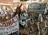 В Каракасе демонстрация противников Чавеса разогнана водометами В Каракасе демонстрация противников Чавеса разогнана водометами