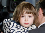 Уголовное дело, заведенное в России по факту похищения трехлетней Элизы Андре, может быть прекращено, если родители ребенка - мать-россиянка и отец-француз - заключат мировое соглашение