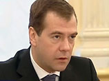 Медведев пообещал, что все образовательные проекты в РФ будут продолжены, несмотря на кризис