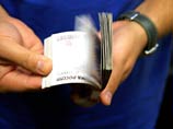 Зарплаты в крупных городах РФ с начала года снизились на 1%, но реальный заработок – на 40% Зарплаты в крупных городах РФ с начала года снизились на 1%, но реальный заработок – на 40%