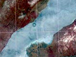 На льду озера Байкал обнаружены огромные темные кольца загадочного происхождения На льду озера Байкал обнаружены огромные темные кольца загадочного происхождения
