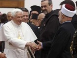 Бенедикт XVI прибыл в Иорданию. О визите Папы на Ближний Восток рассуждают по-разному