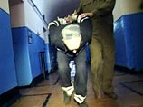 Заключенные ИВС в Свердловской области порезали себе вены из-за отношения к ним милиции Заключенные ИВС в Свердловской области порезали себе вены из-за отношения к ним милиции